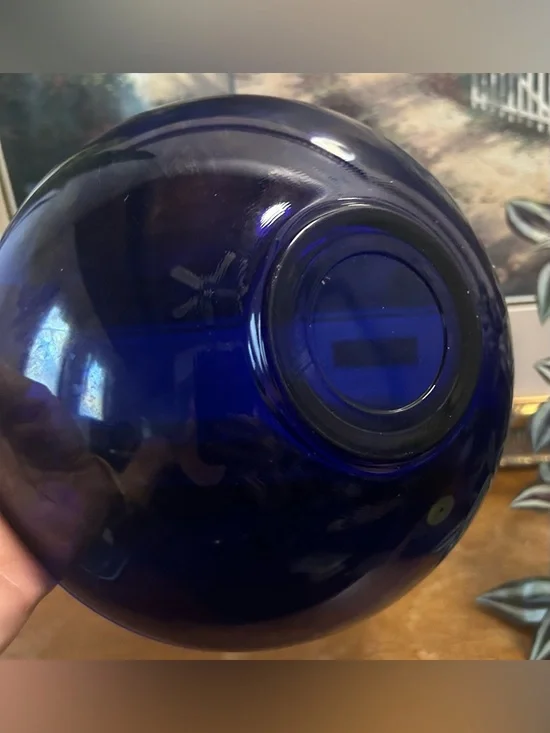 Vintage Cobalt Blue Glass Medium Serving Bowls - Set of 2 - Picture 7 of 7